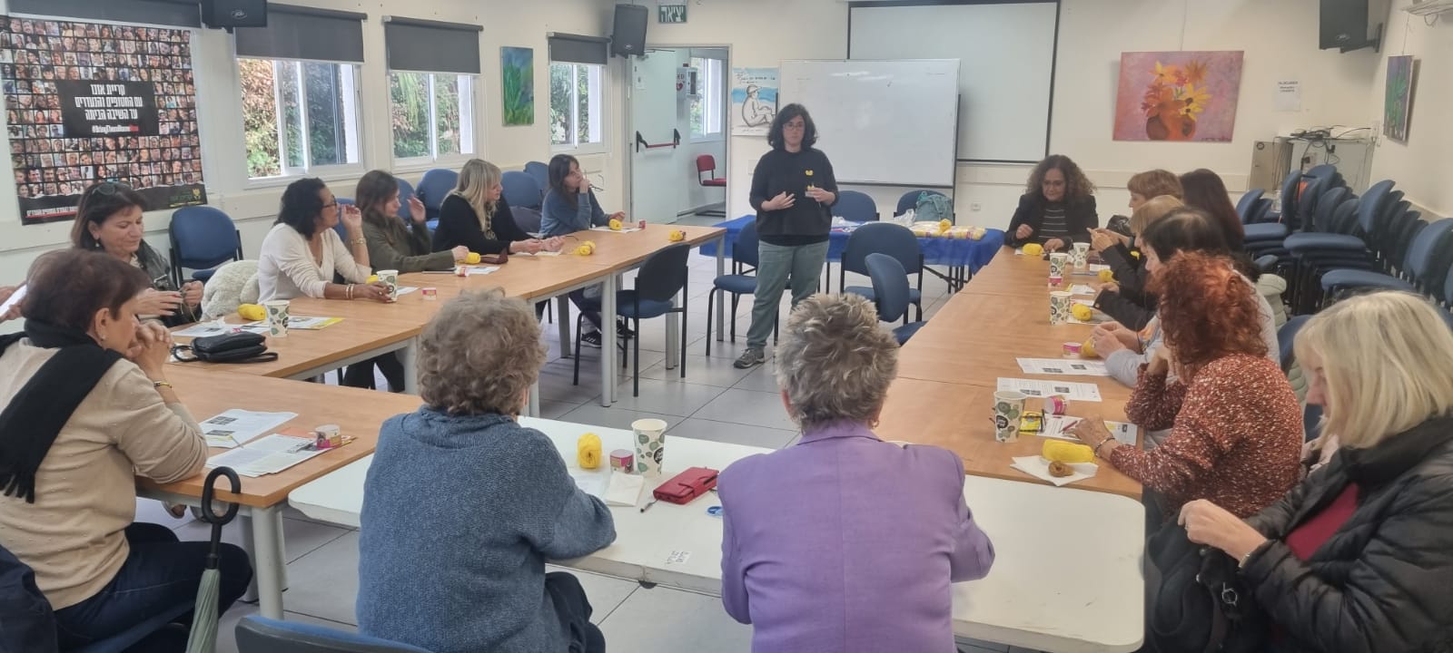עשרות מתנדבות לקחו חלק במיזם "פרפרי חופש