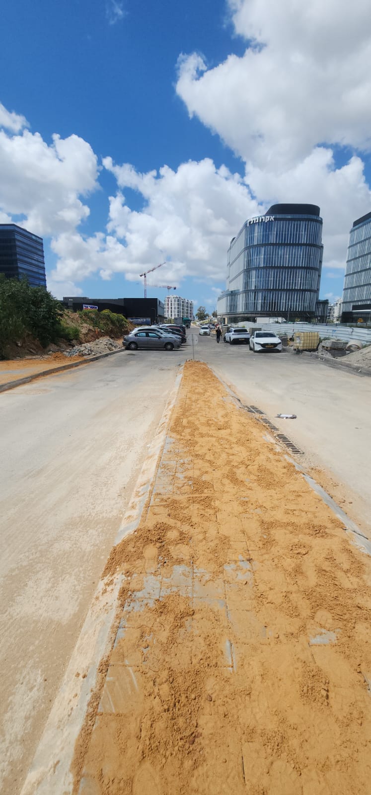 נתיבים חדשים בשכונת אונו הצעירה