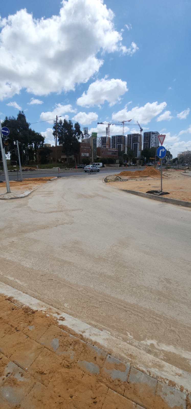 נתיבים חדשים בשכונת אונו הצעירה