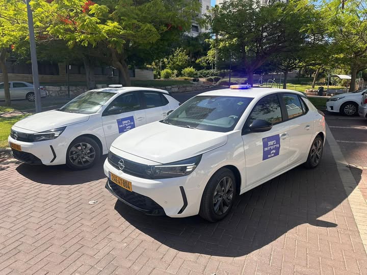 חיזוק משמעותי למערך הבטחון והאכיפה העירונית בקריית אונו שני רכבי ביטחון חדשים החלו לפעול בעיר
