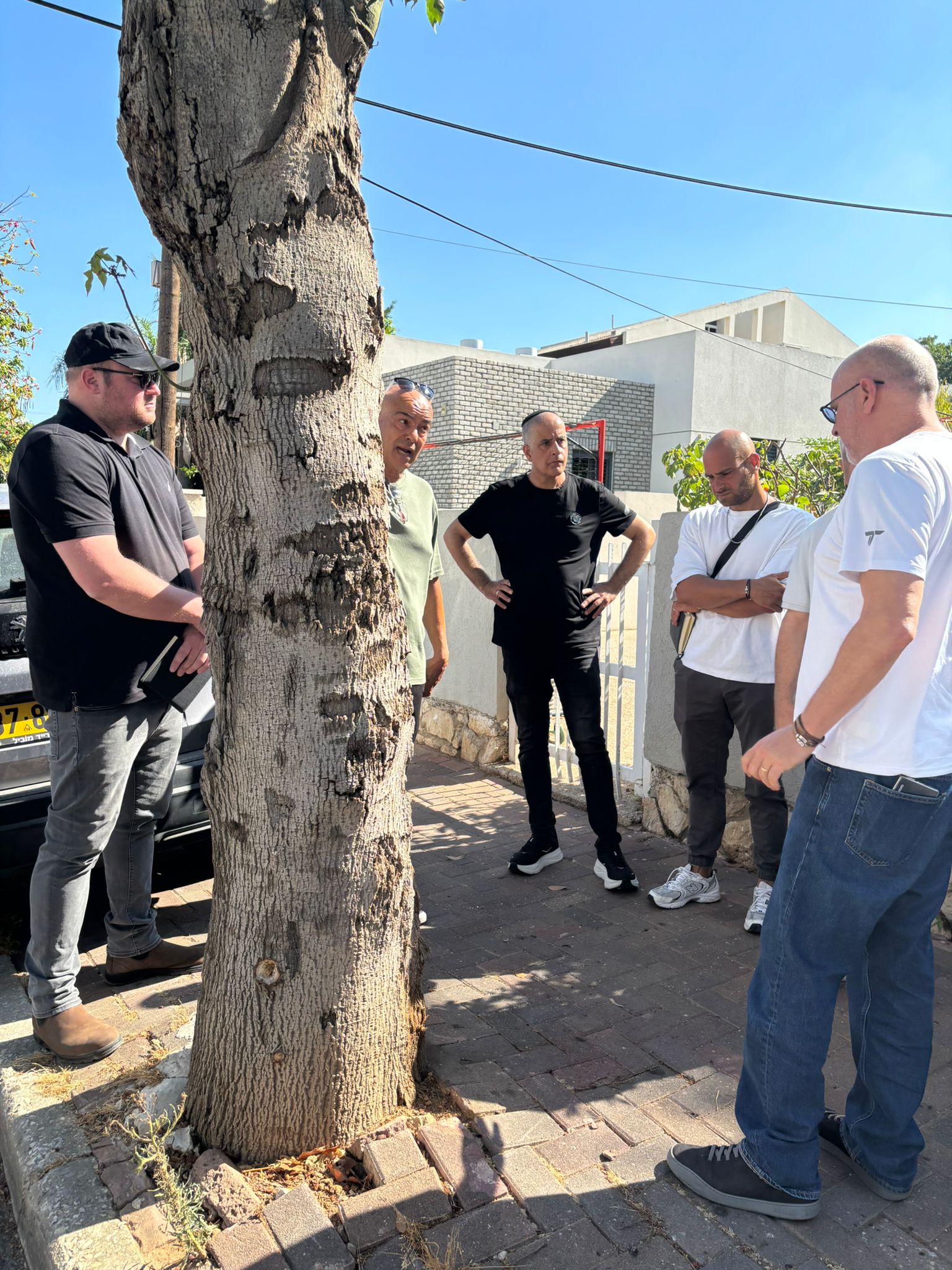 סיור עבודה באונו הוותיקה עירייה קשובה לשטח ולתושבים