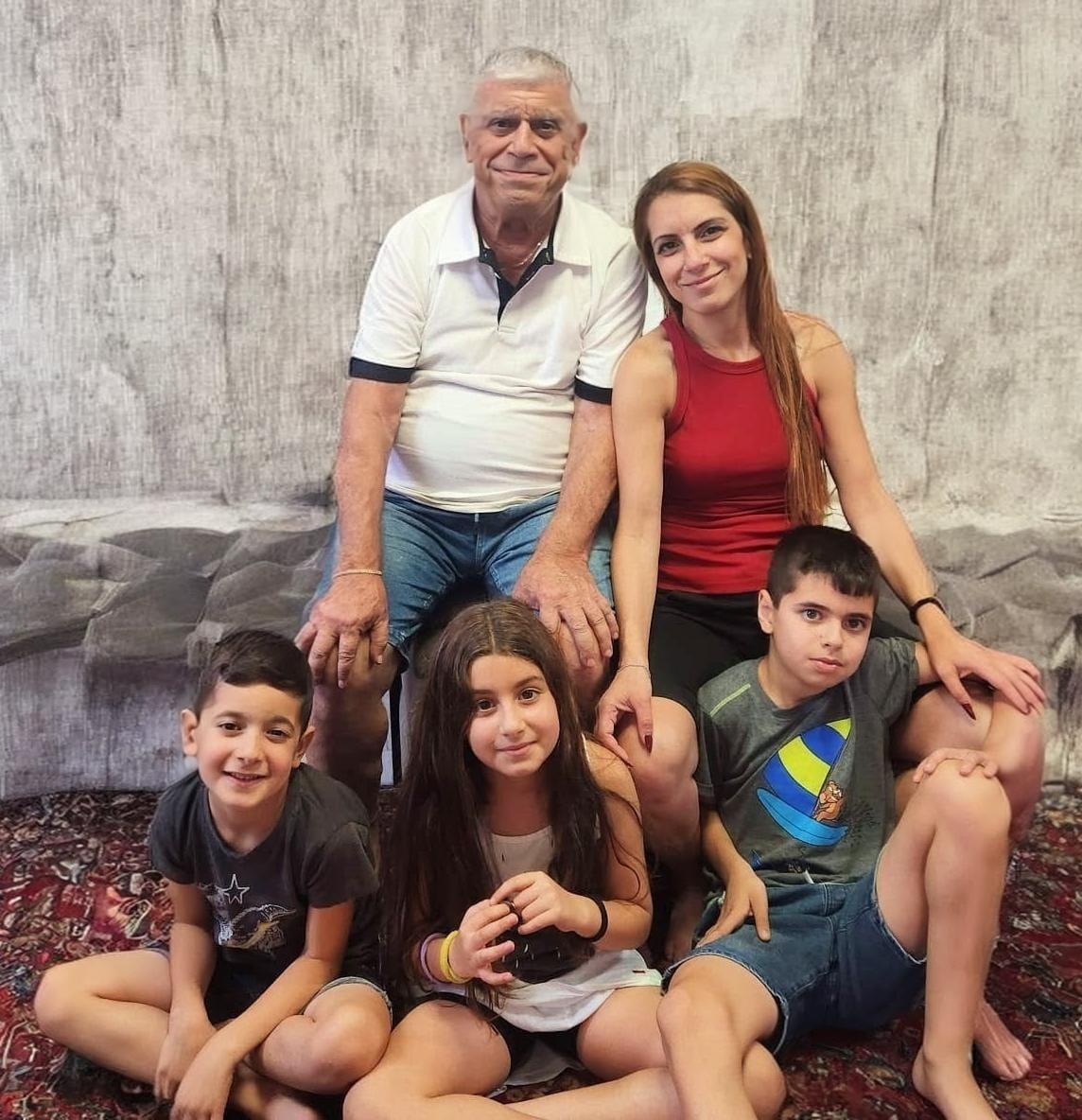 על אותו ספסל משפחות מקריית אונו בקמפיין לקראת פתיחת שנת הלימודים 