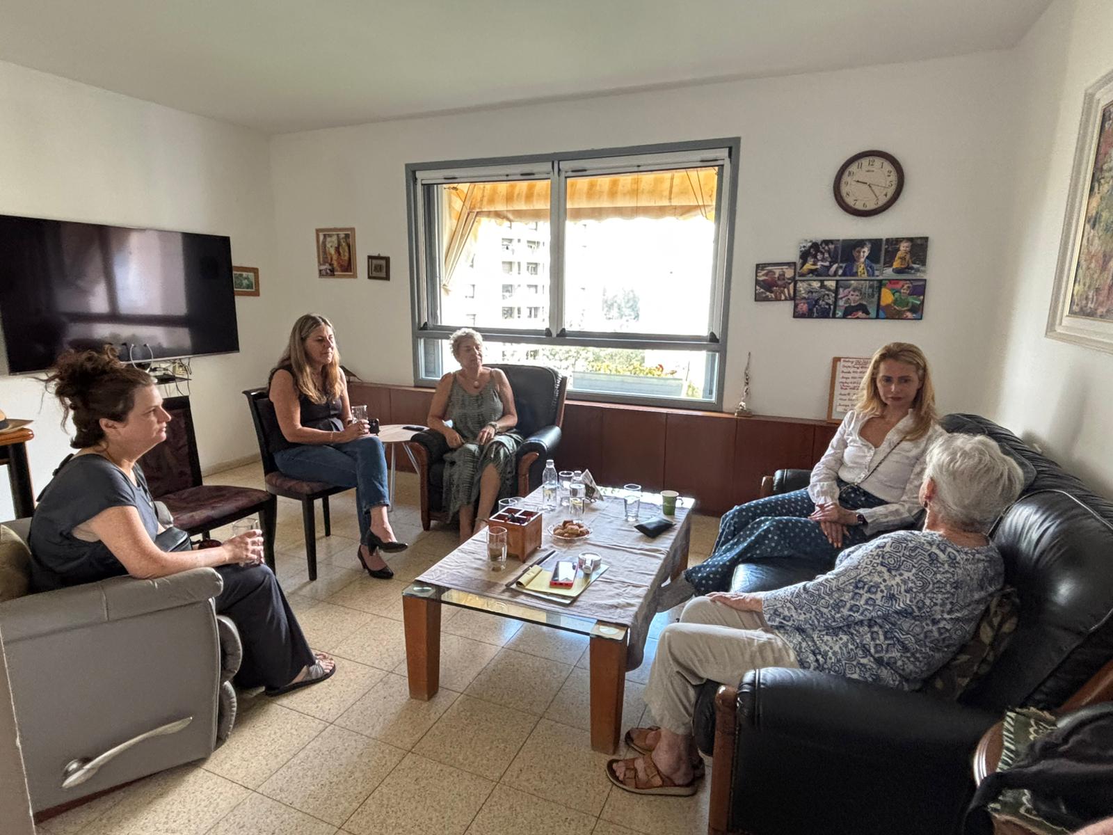 מפגש מרגש קריית אונו קרובה וקשובה לניצולי השואה תושבי העיר