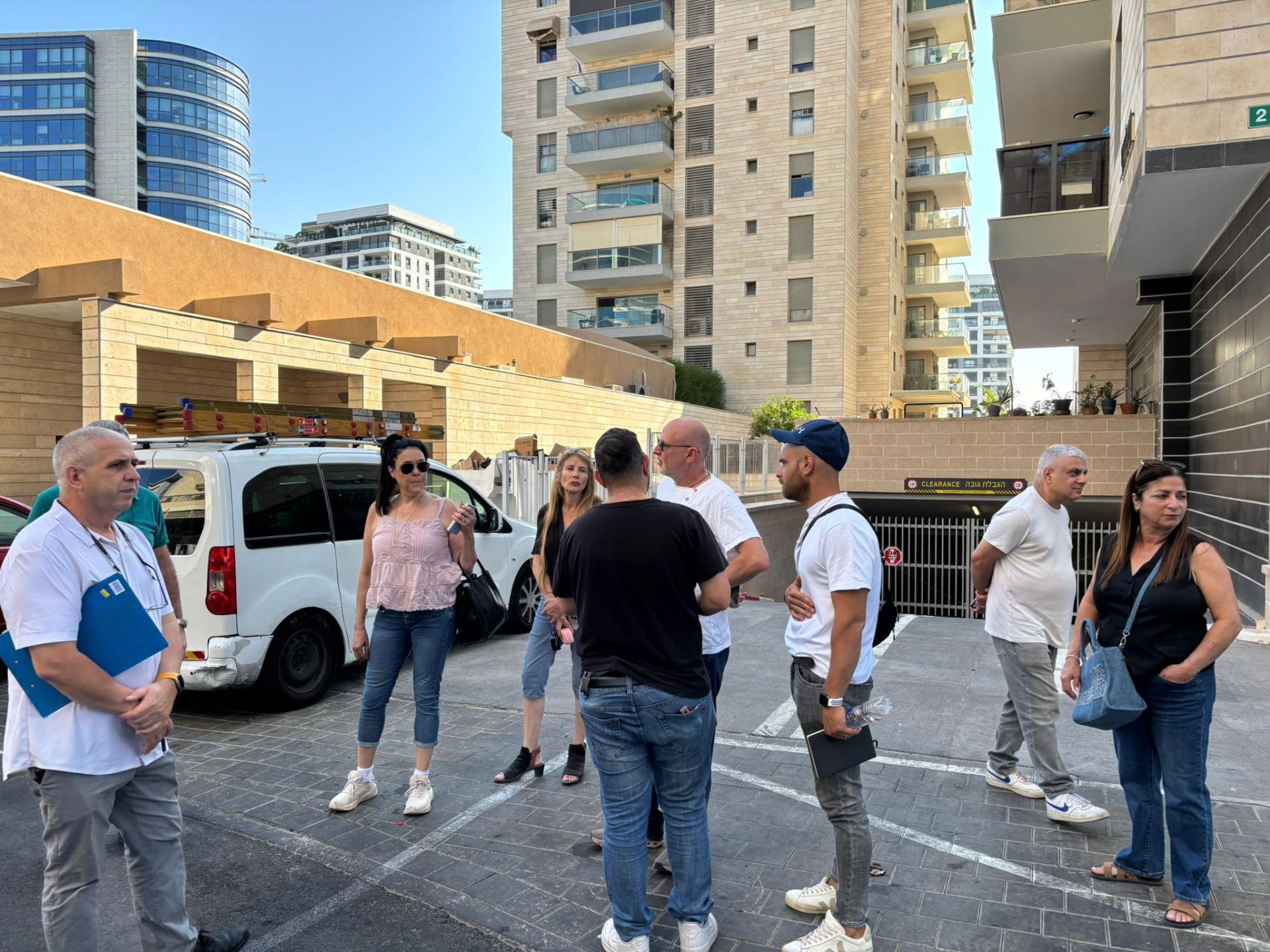 סיור מקצועי הקשבה ופתרונות בשטח