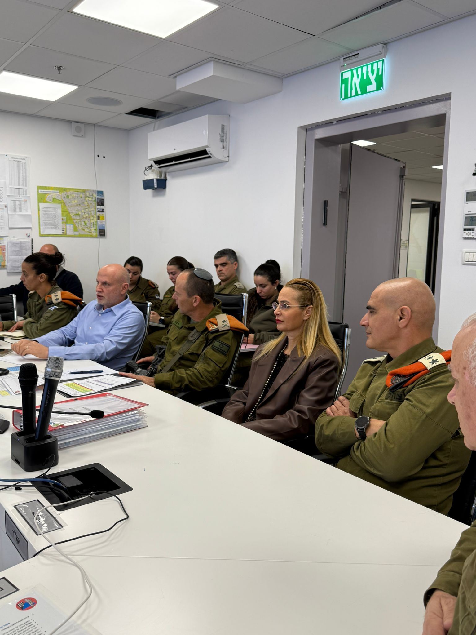 מפקד פיקוד העורף, האלוף שי קלפר, הגיע לביקור עבודה ראשון בקריית אונו