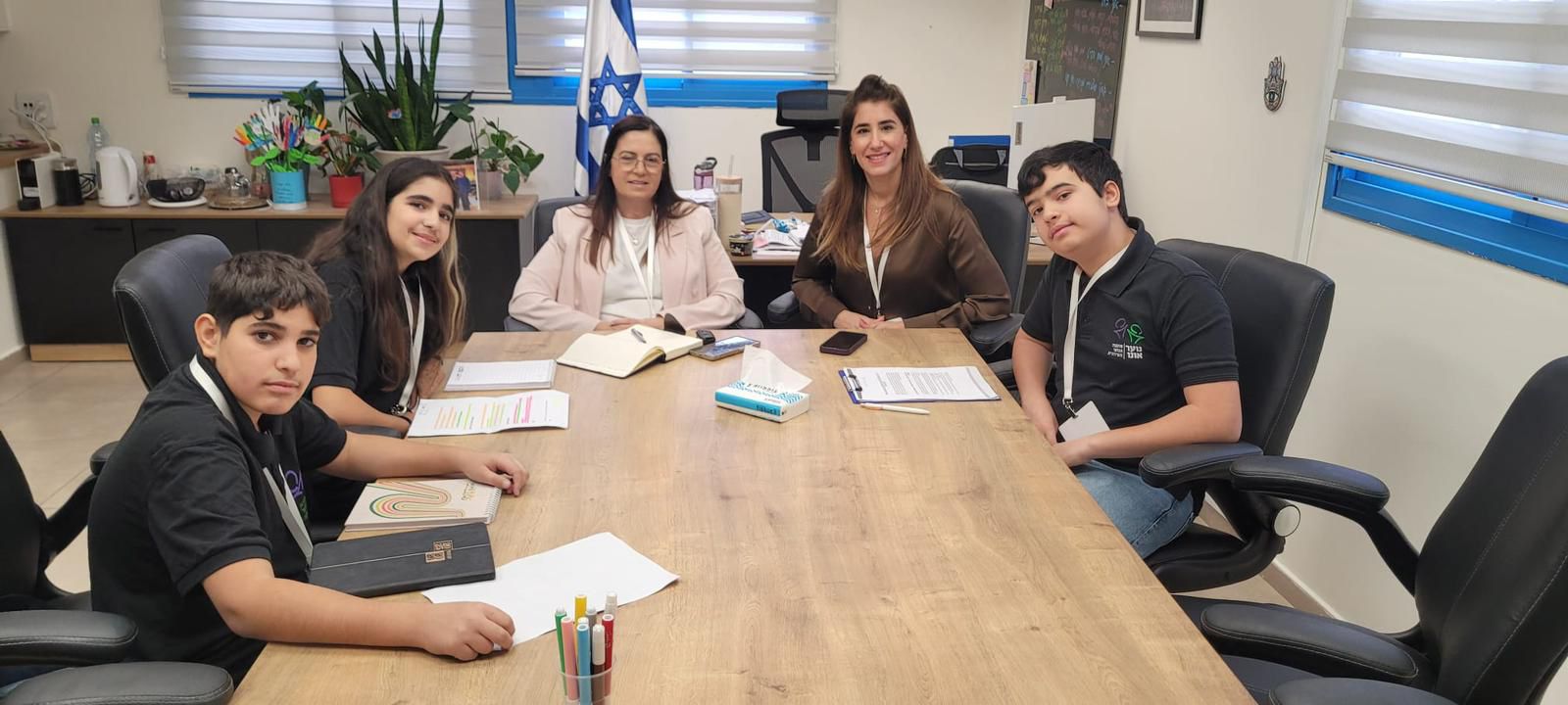 נציגי מועצת הנוער העירונית השתלטו על עיריית קריית אונו במסגרת יום חילופי שלטון